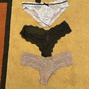 3 Victoria’s Secret panties L